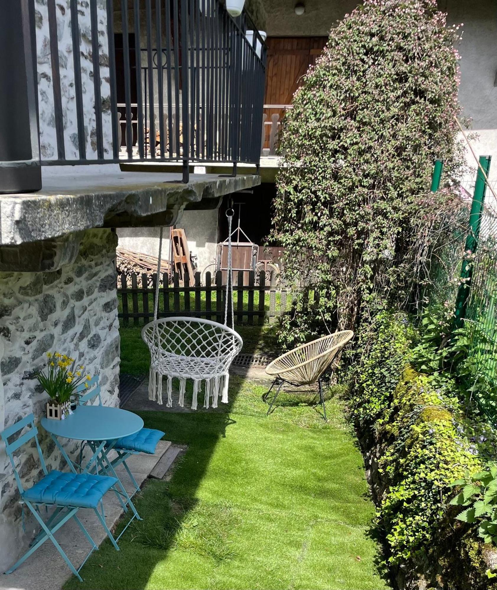 La Tour Charmant Tres Bien Situe Minimum 2 Nuits Merci Tours-en-Savoie Εξωτερικό φωτογραφία